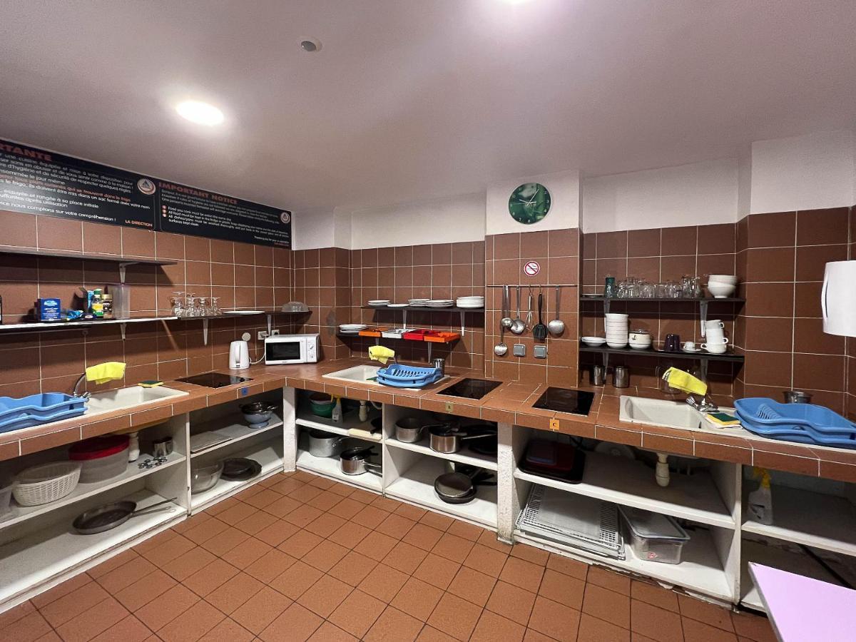 Auberge De Jeunesse Hi Nice Les Camelias Eksteriør bilde