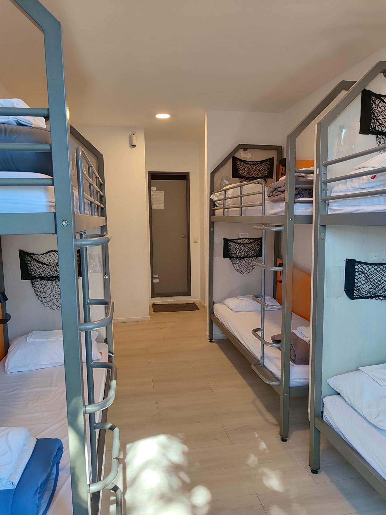 Auberge De Jeunesse Hi Nice Les Camelias Eksteriør bilde